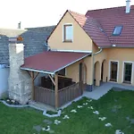 U Jeraba - Komplex B Tatil Evi *